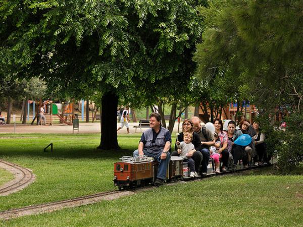 © Rafael López-Monné