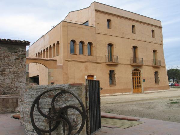 Façana pripal can camas 02-07 (6).JPG