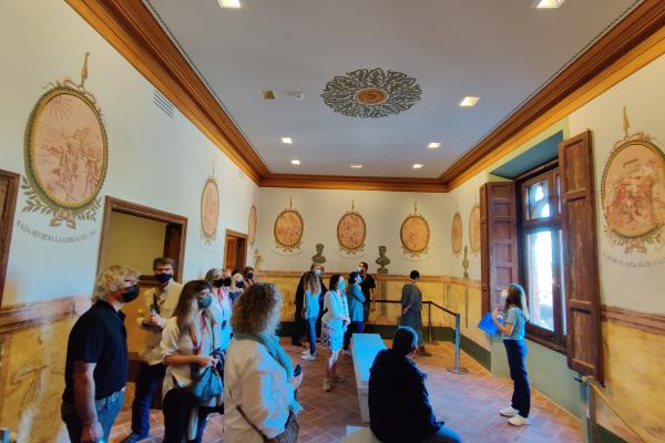 Els Punts d'Informació del Baix Llobregat visiten el Castell de Castelldefels i Piratia