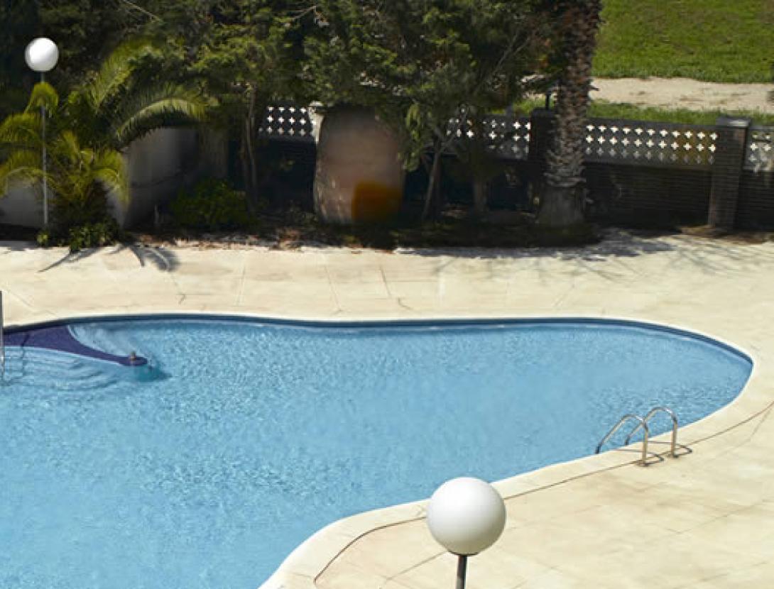 piscina.jpg