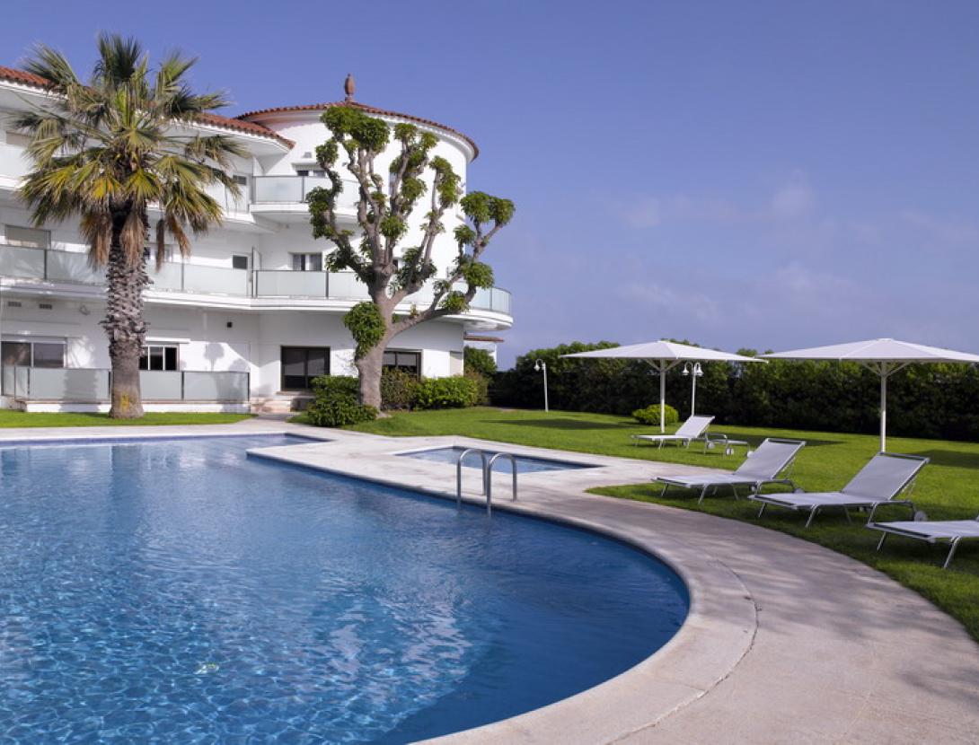 PLAYAFELS PISCINA_2.jpg