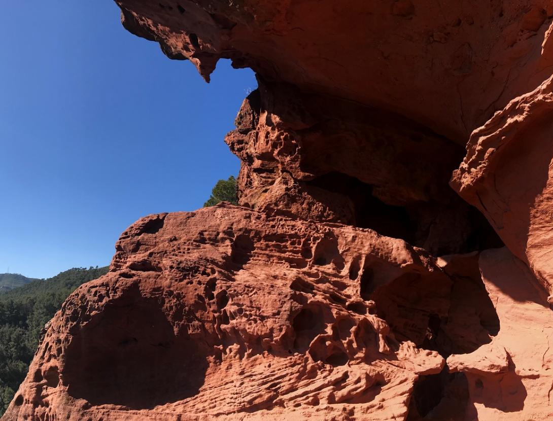 Coves de Can Riera Torrelles 4 - Turisme Baix Llobregat.JPG